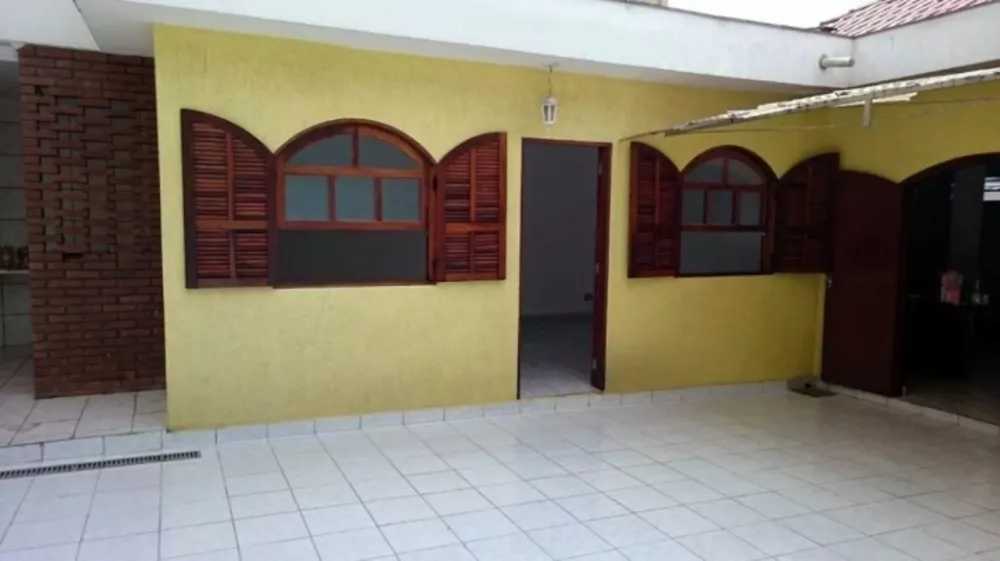 Sobrado à venda e aluguel com 3 quartos, 438m² - Foto 19