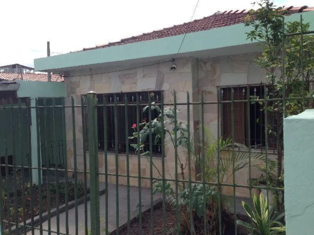 Casa, 3 quartos, 210 m² - Foto 3
