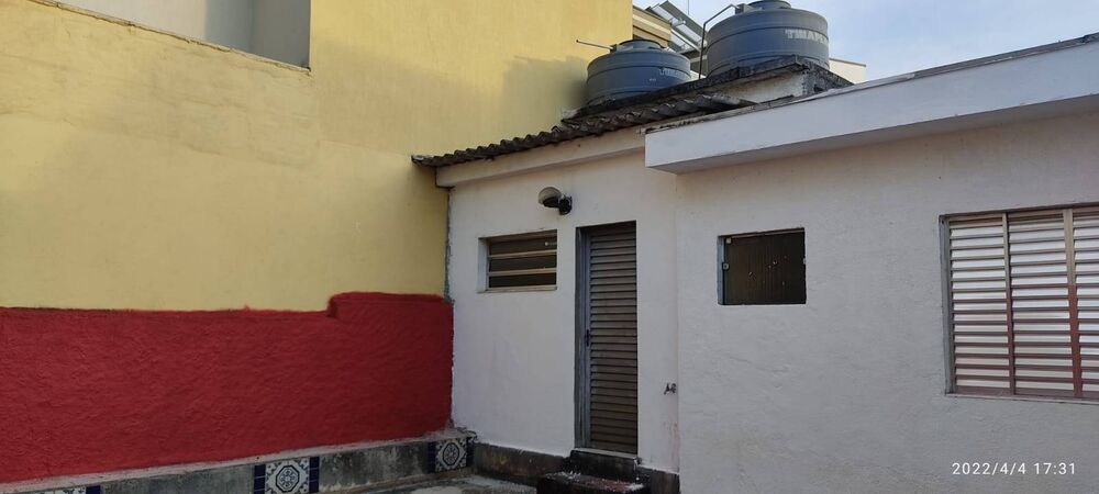 Sobrado para alugar com 5 quartos, 250m² - Foto 1