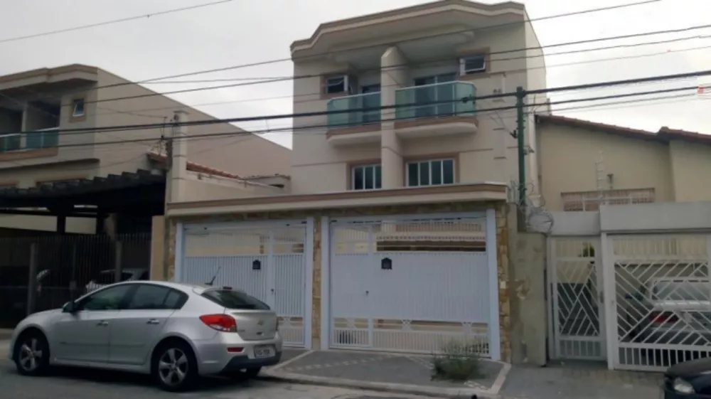 Sobrado à venda com 3 quartos, 130m² - Foto 1