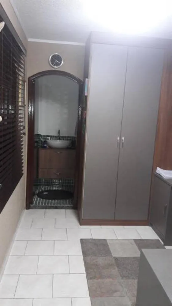 Casa, 3 quartos, 220 m² - Foto 8