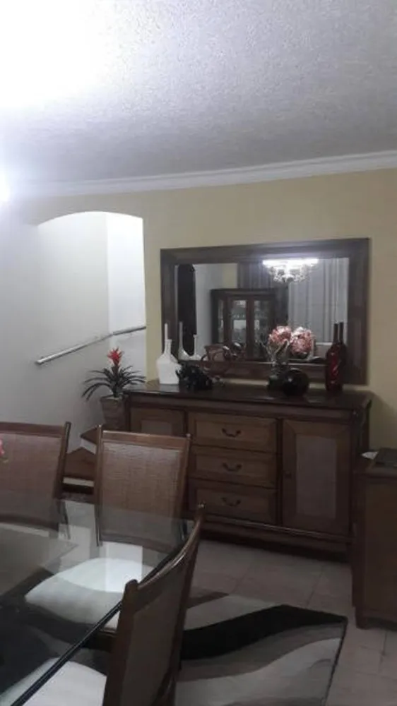 Casa, 3 quartos, 220 m² - Foto 7