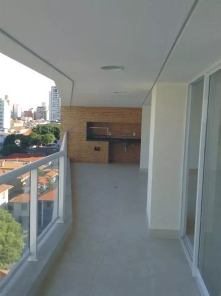 Apartamento à venda com 3 quartos, 143m² - Foto 1