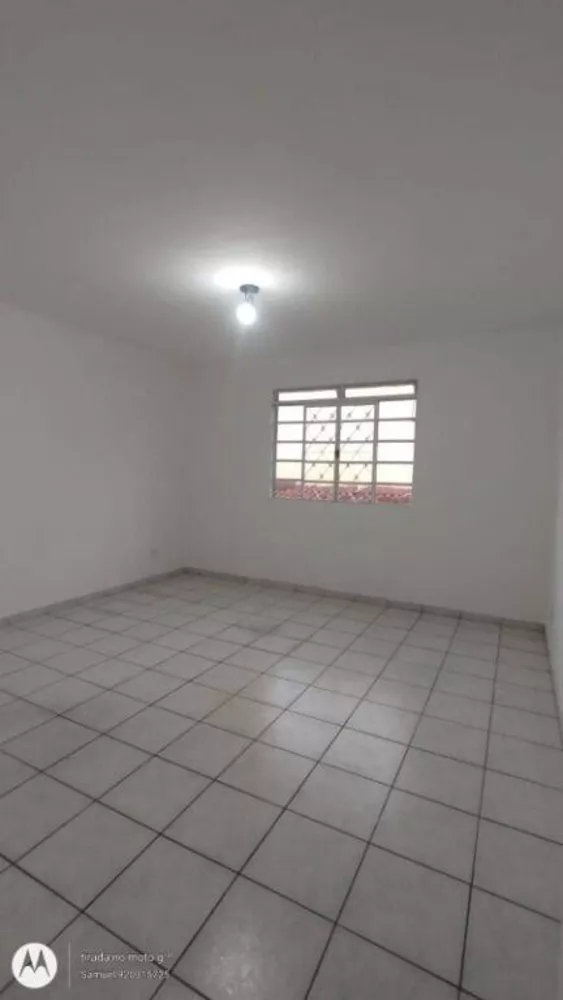 Apartamento para alugar com 2 quartos, 75m² - Foto 6