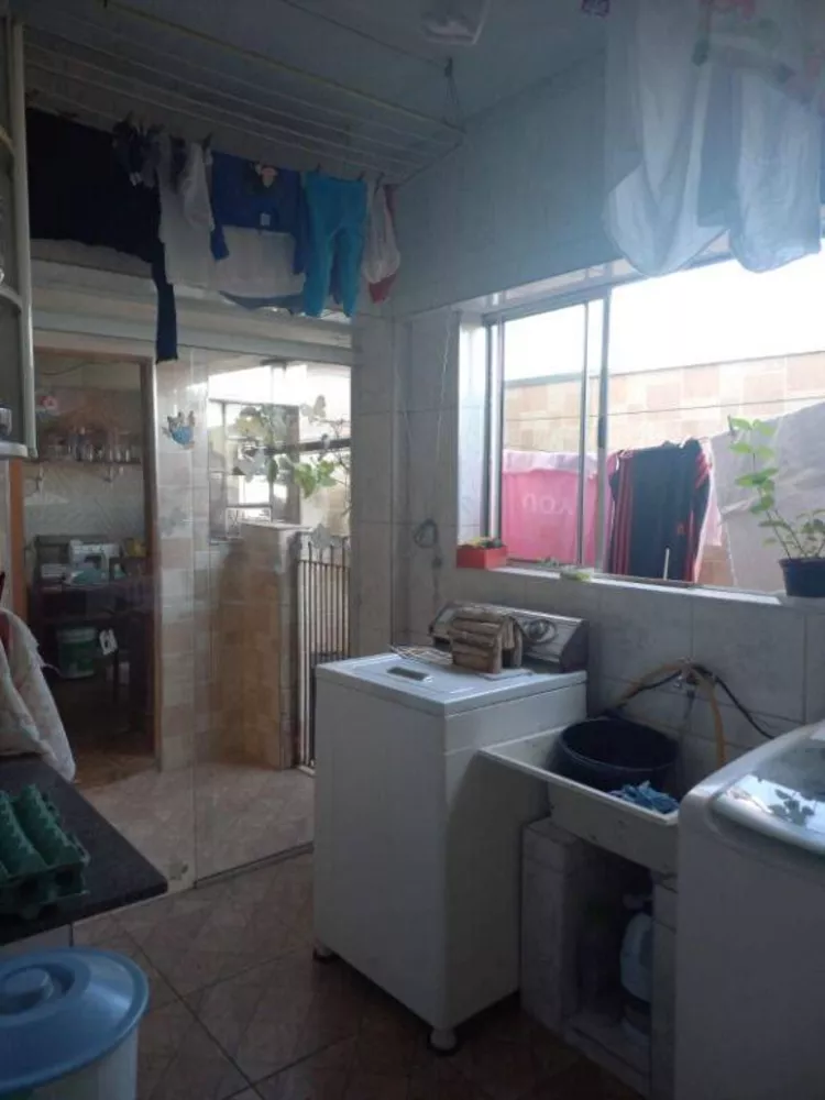 Sobrado à venda com 4 quartos, 260m² - Foto 8