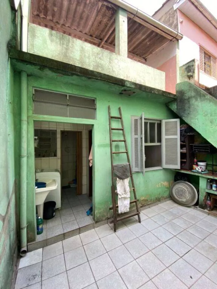 Casa à venda com 3 quartos, 160m² - Foto 2