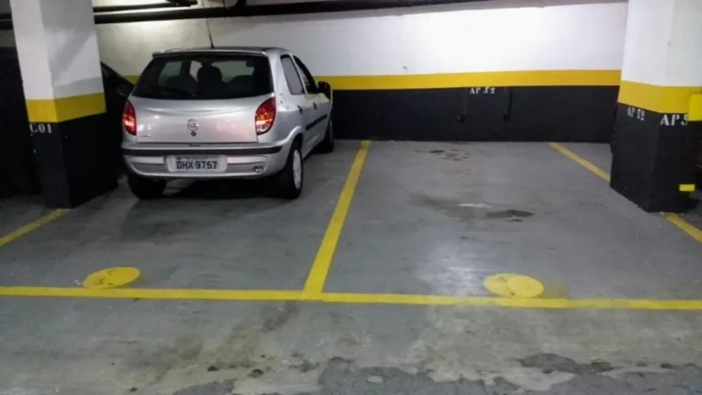 Apartamento, 3 quartos, 130 m² - Foto 2