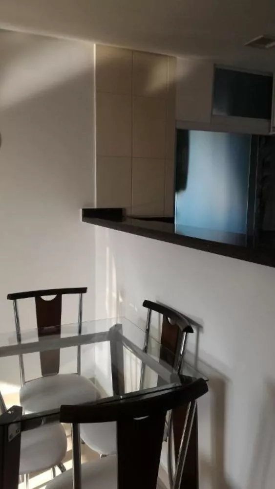 Apartamento à venda com 2 quartos, 47m² - Foto 3