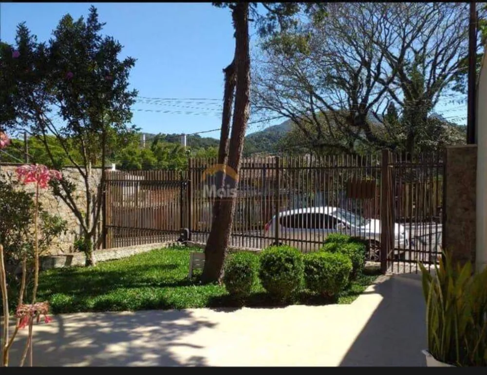 Casa, 3 quartos, 280 m² - Foto 1