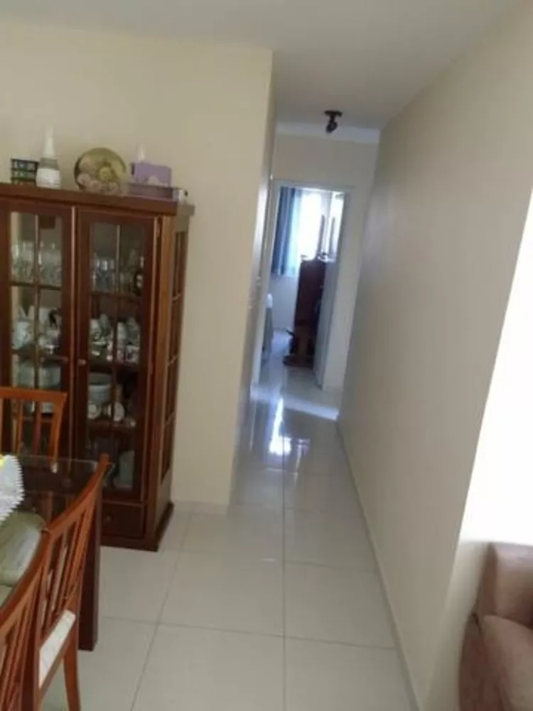 Apartamento à venda com 3 quartos, 87m² - Foto 2