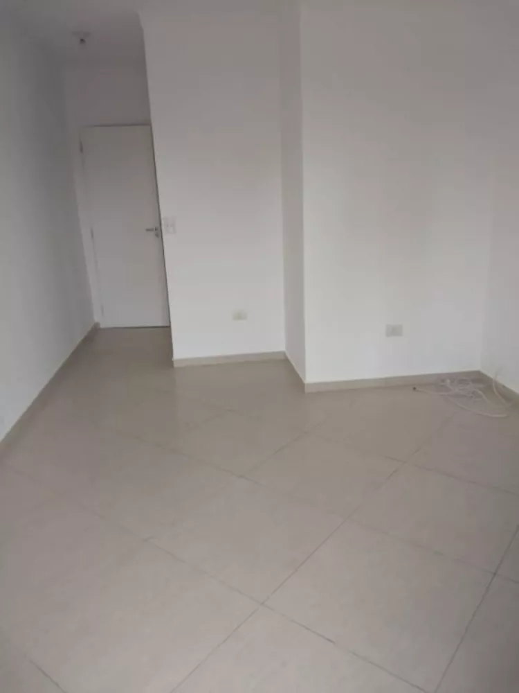 Casa à venda com 3 quartos, 200m² - Foto 3