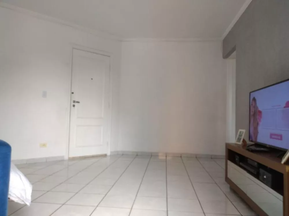 Apartamento à venda com 2 quartos, 62m² - Foto 5