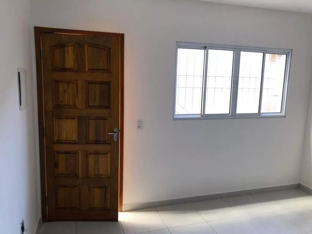 Casa para alugar com 2 quartos, 152m² - Foto 2