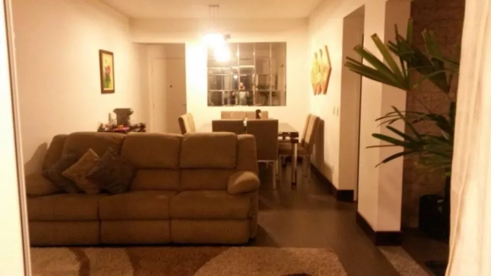 Apartamento à venda com 3 quartos, 100m² - Foto 1