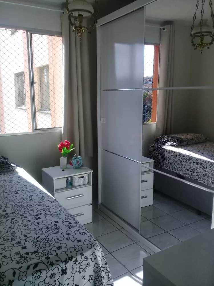 Apartamento à venda com 2 quartos, 37m² - Foto 3