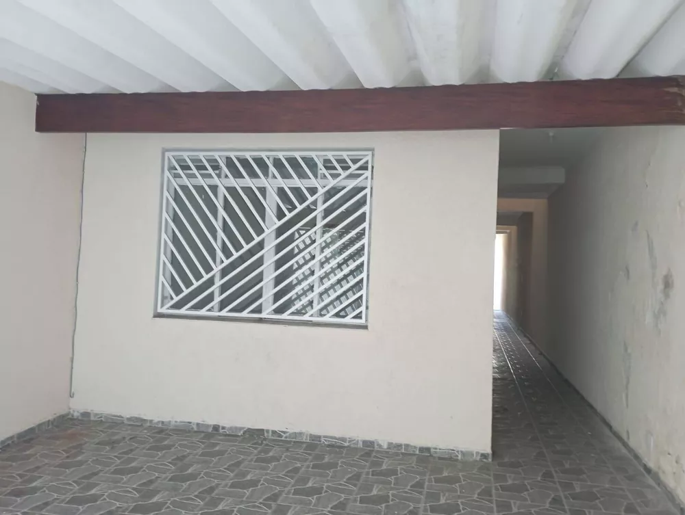 Casa para alugar com 2 quartos, 125m² - Foto 1