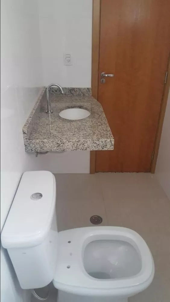 Sobrado à venda com 2 quartos, 140m² - Foto 19