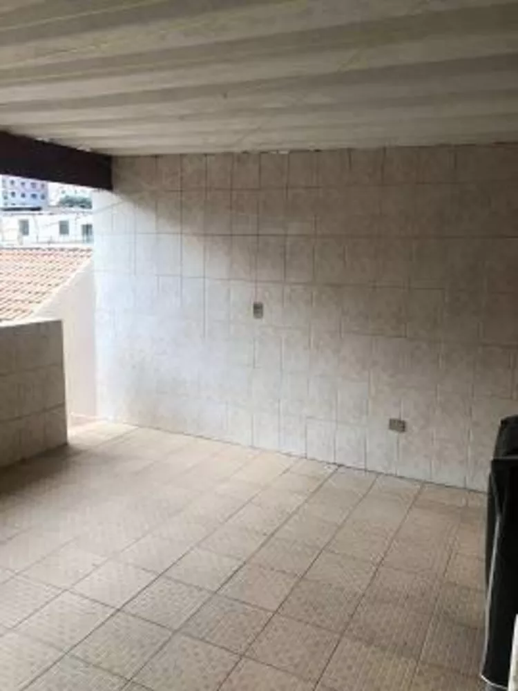 Casa à venda com 2 quartos, 155m² - Foto 3