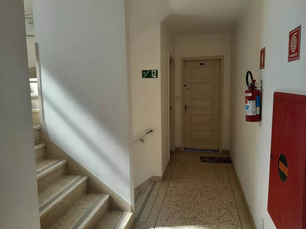 Apartamento à venda com 3 quartos, 100m² - Foto 9