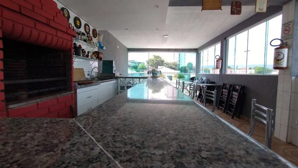 Sobrado, 3 quartos, 280 m² - Foto 1