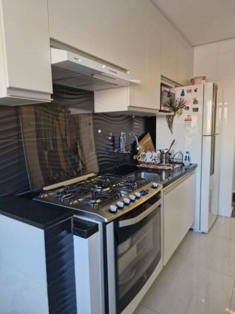 Apartamento à venda com 2 quartos, 57m² - Foto 1