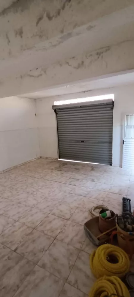 Casa para alugar com 2 quartos, 96m² - Foto 2