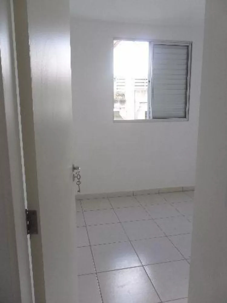 Apartamento à venda com 2 quartos, 50m² - Foto 2