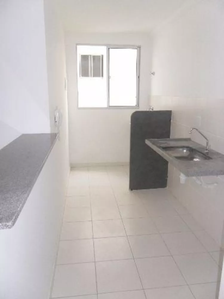 Apartamento à venda com 2 quartos, 50m² - Foto 4