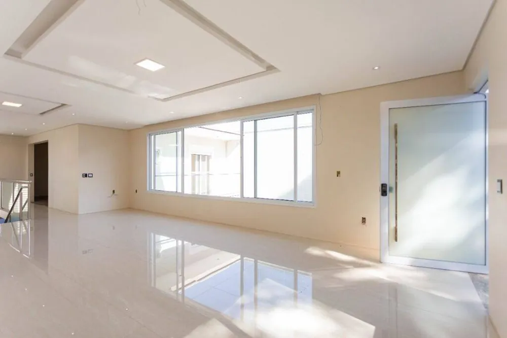 Casa, 3 quartos, 244 m² - Foto 1