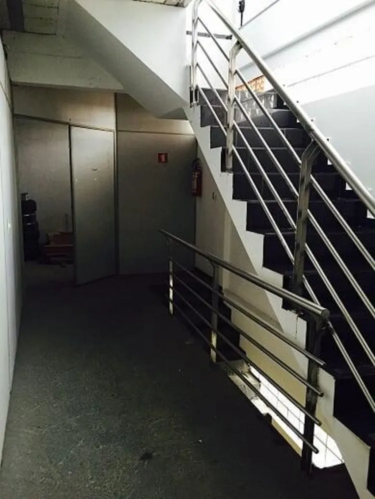 Sala-Conjunto, 750 m² - Foto 3
