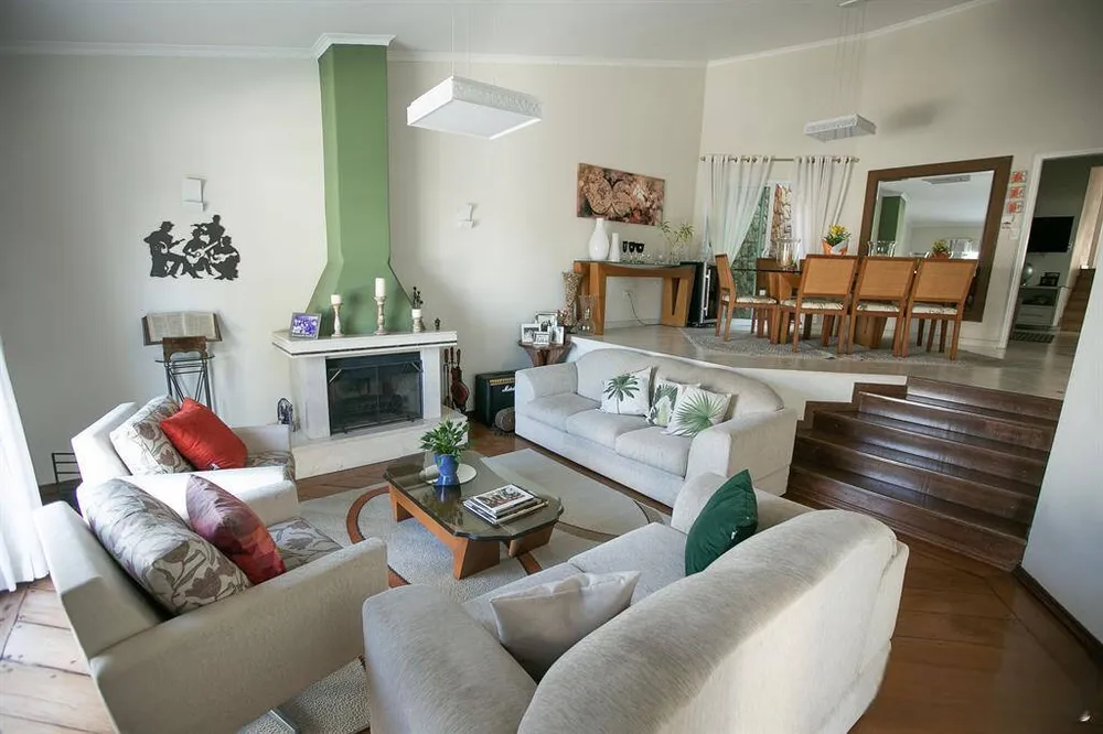 Casa, 4 quartos, 350 m² - Foto 1