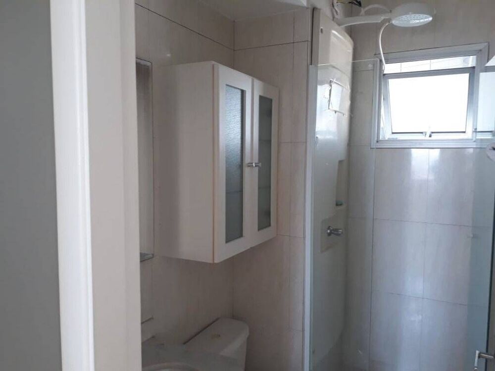 Apartamento à venda com 2 quartos, 70m² - Foto 3