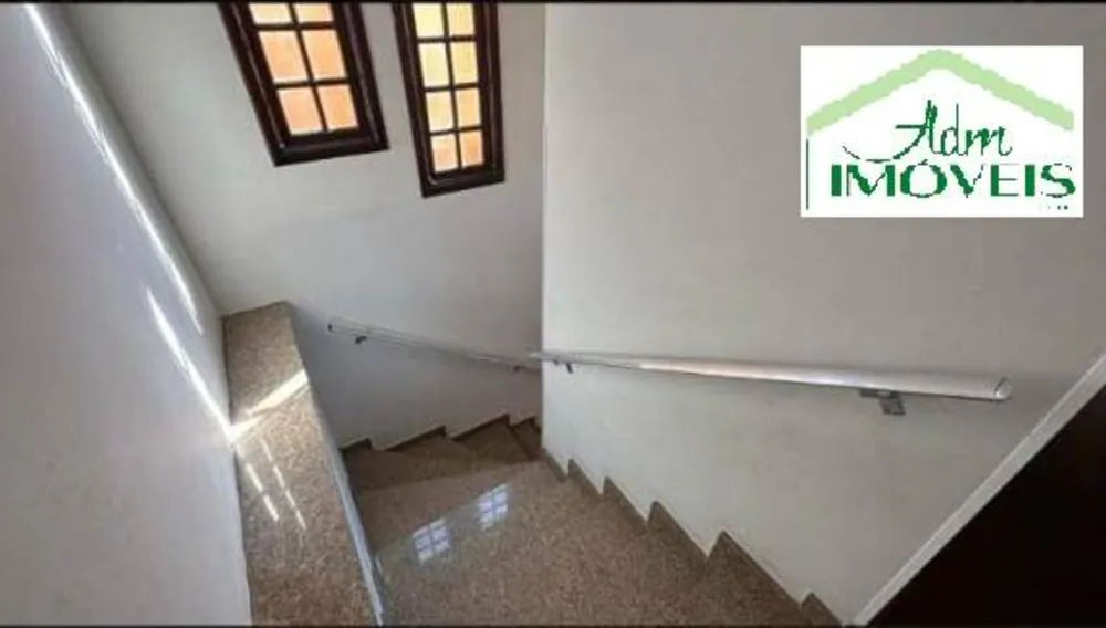 Sobrado, 4 quartos, 180 m² - Foto 1