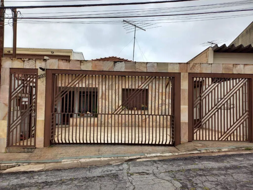 Casa, 3 quartos, 275 m² - Foto 2