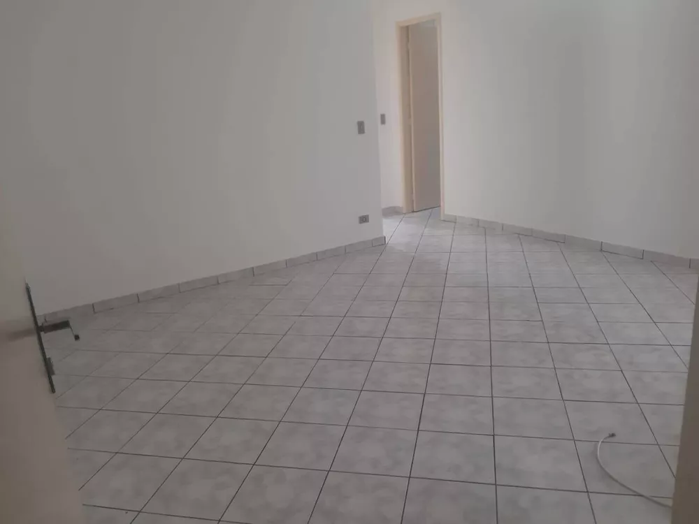 Apartamento para alugar com 1 quarto, 86m² - Foto 3