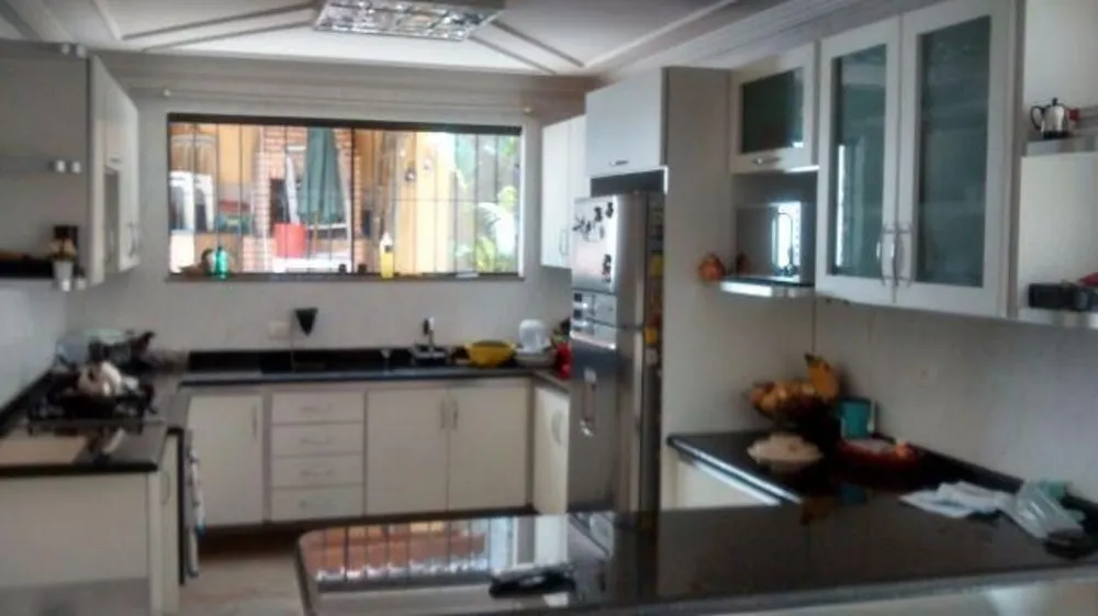Sobrado, 4 quartos, 225 m² - Foto 2