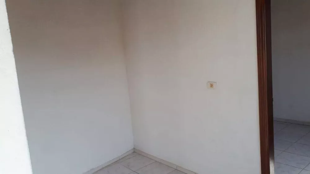 Casa à venda com 3 quartos, 430m² - Foto 3