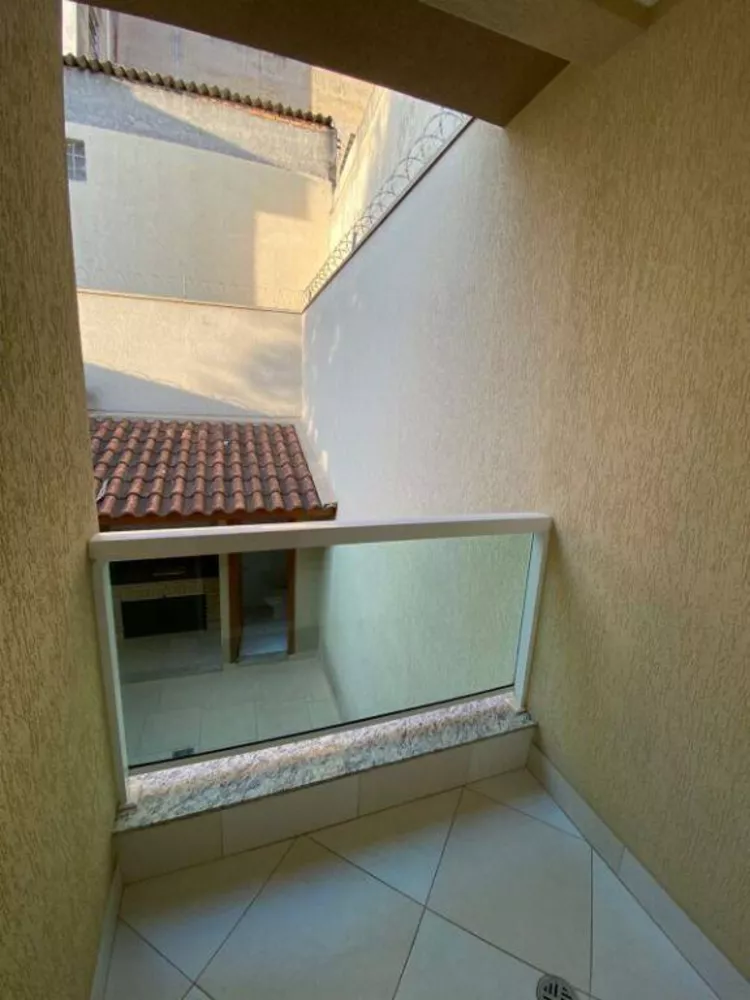 Sobrado à venda com 3 quartos, 240m² - Foto 8