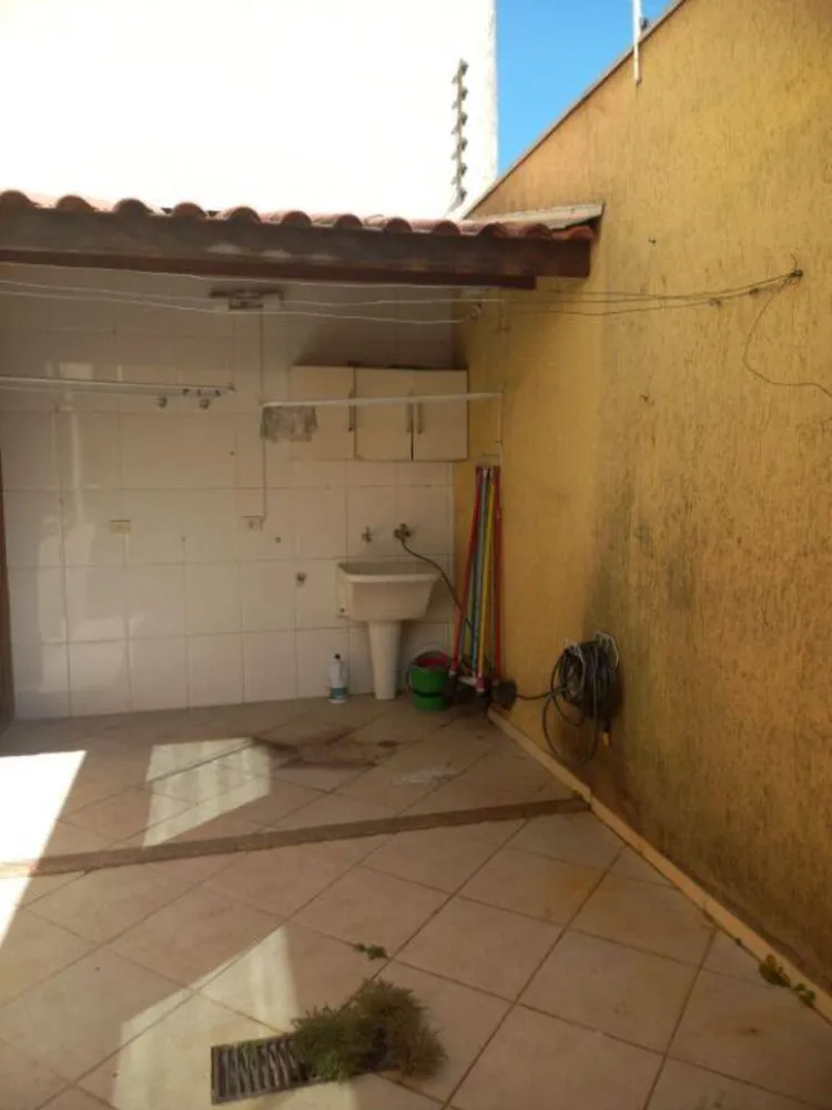 Casa, 3 quartos, 127 m² - Foto 2