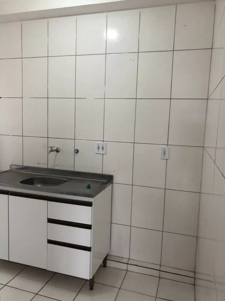 Apartamento à venda com 2 quartos, 50m² - Foto 2