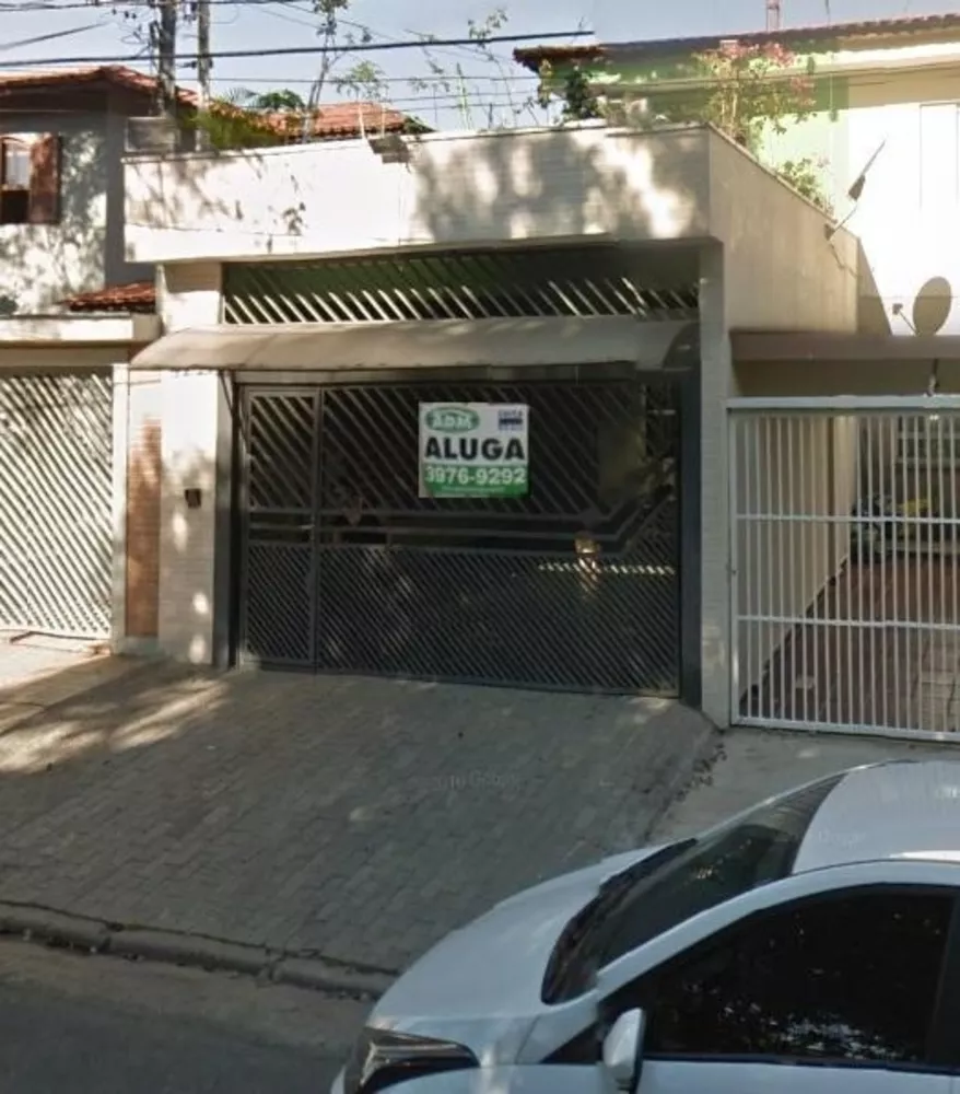 Sobrado à venda com 4 quartos, 150m² - Foto 1