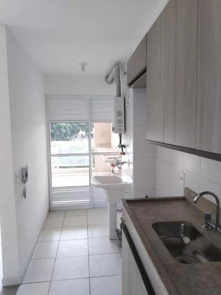 Apartamento à venda com 2 quartos, 57m² - Foto 4