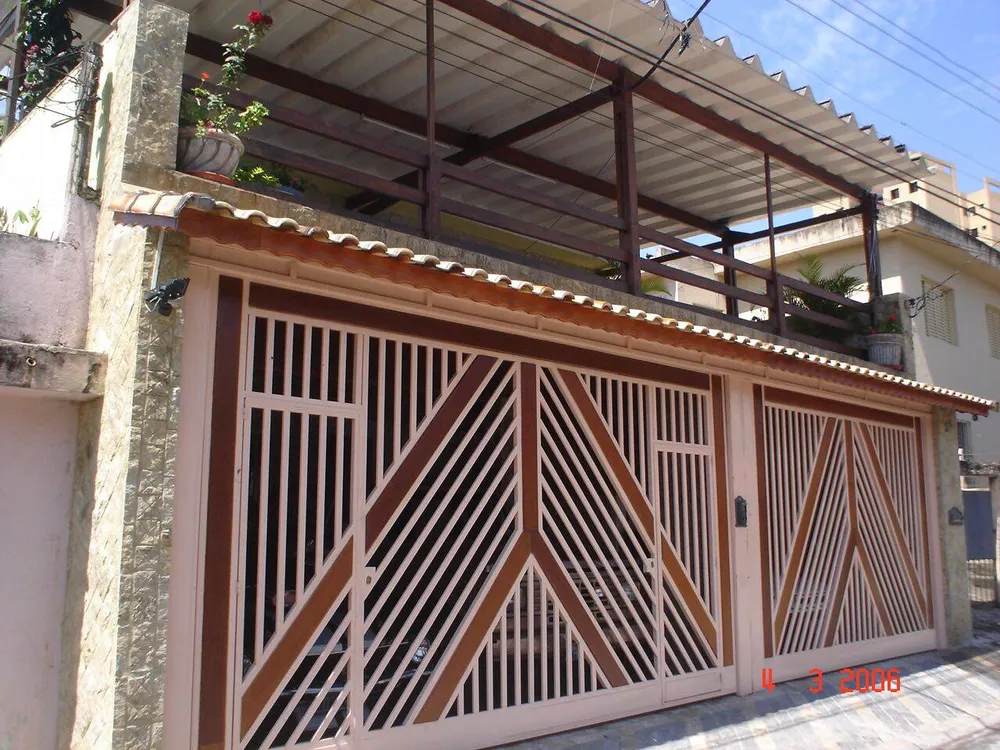 Sobrado, 3 quartos, 240 m² - Foto 1
