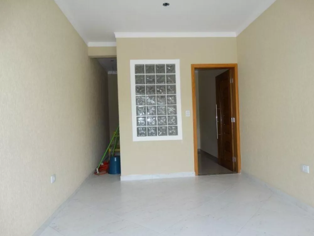 Sobrado à venda com 3 quartos, 220m² - Foto 4