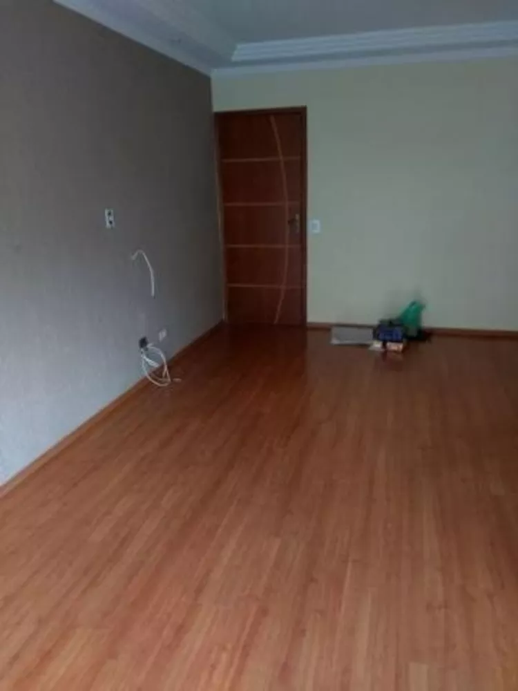 Apartamento à venda com 3 quartos, 77m² - Foto 4