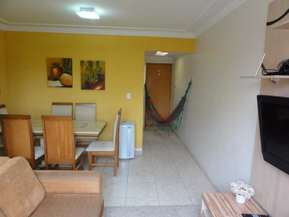 Apartamento à venda com 2 quartos, 62m² - Foto 4