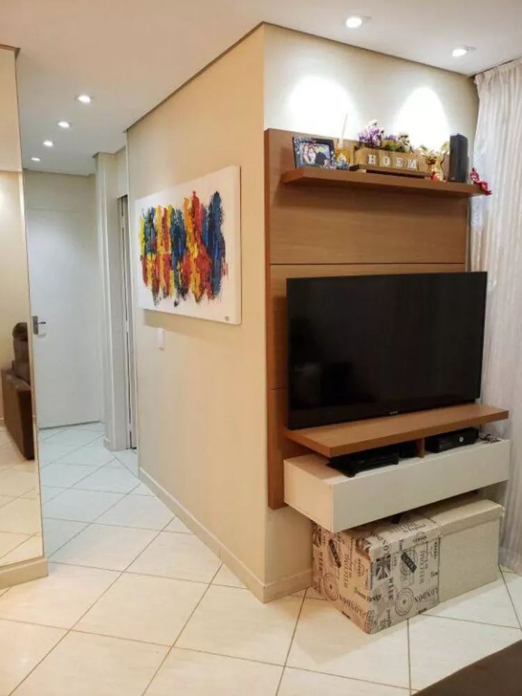 Apartamento à venda com 2 quartos, 47m² - Foto 2