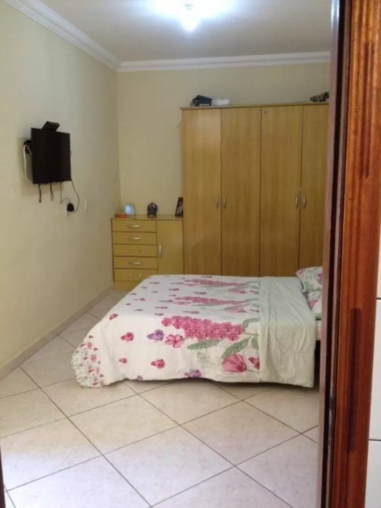 Casa à venda com 3 quartos, 179m² - Foto 16