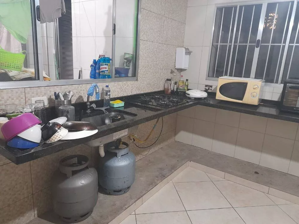 Sobrado para alugar com 2 quartos, 91m² - Foto 4