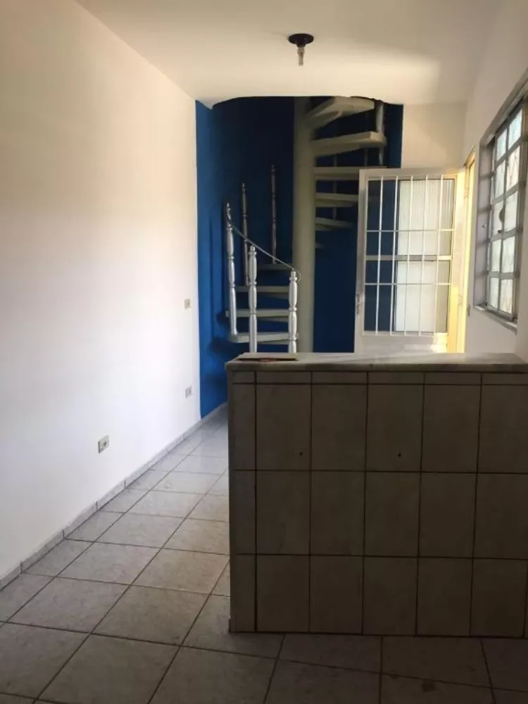 Sobrado à venda com 2 quartos, 60m² - Foto 10